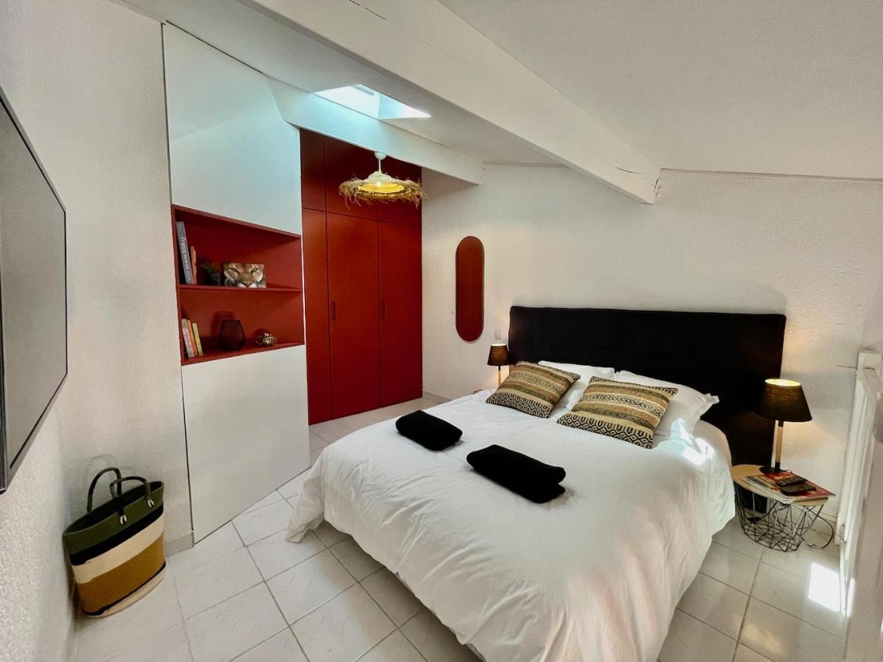 Golfes Clairs - Duplex Climatise - Wifi Appartement